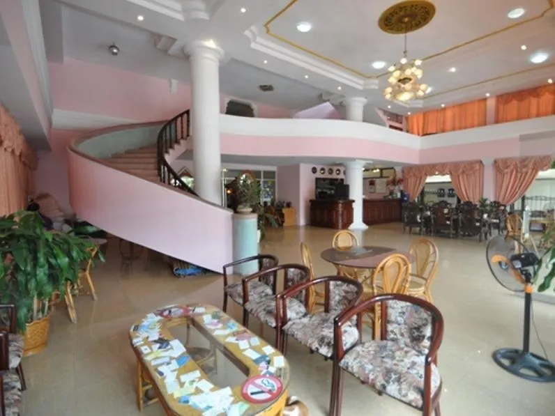 Hai Yen Hotel هوي ان
