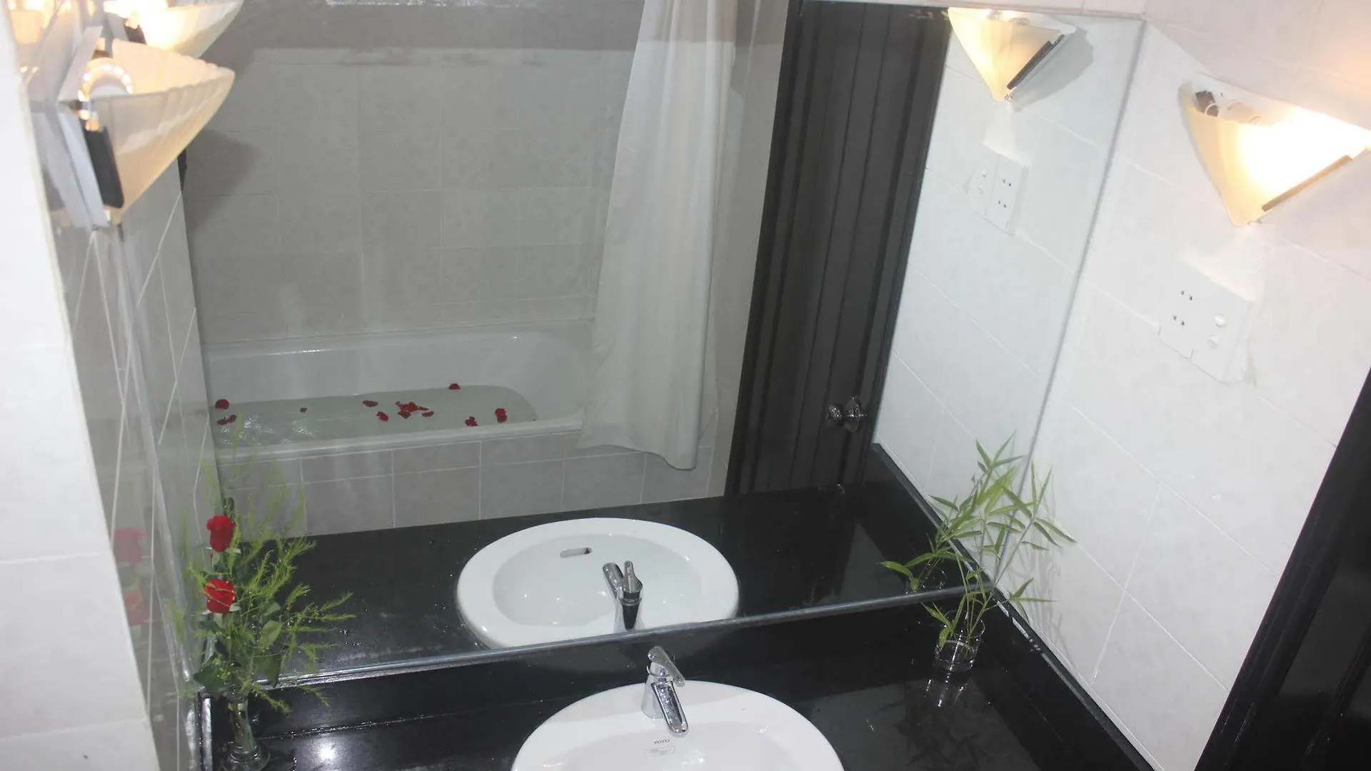 Hai Yen Hotel هوي ان